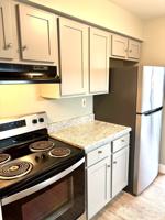 featured image of 4028 N Illinois Ave #4