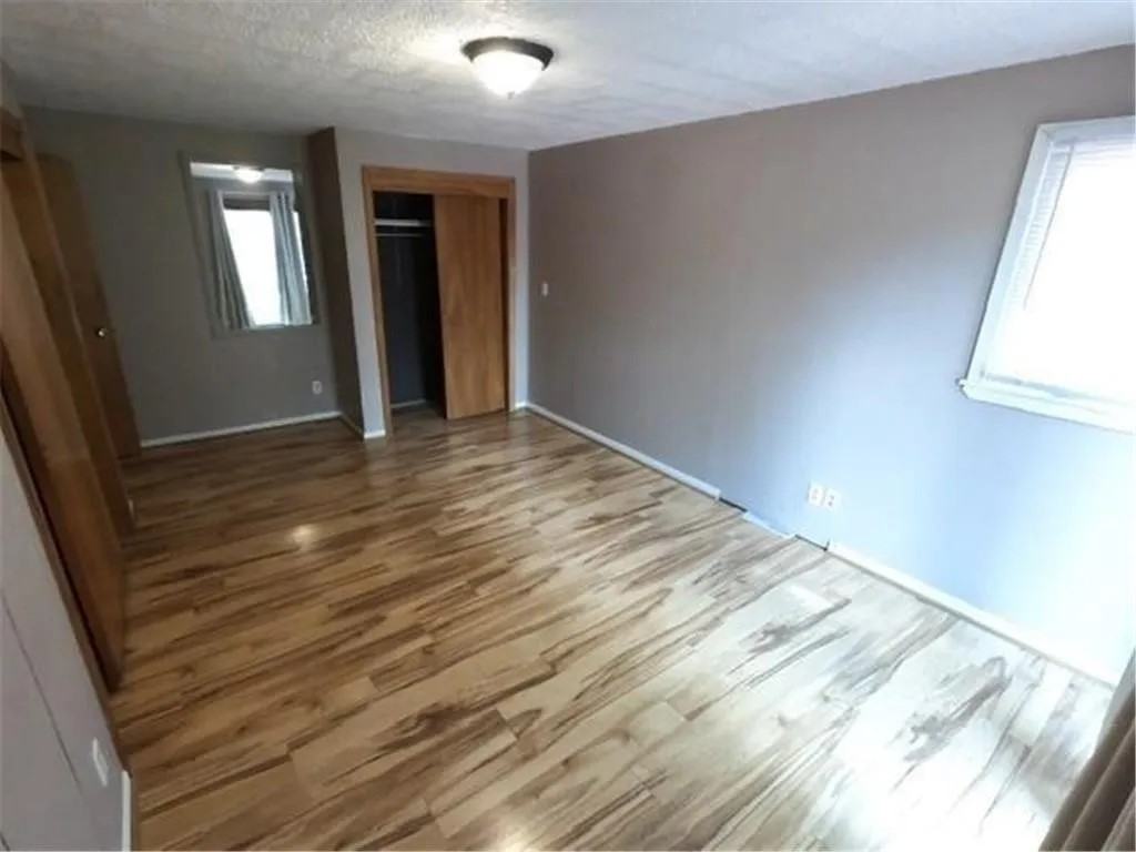 327 11th Ave Nw #1 - Photo 2 of 8