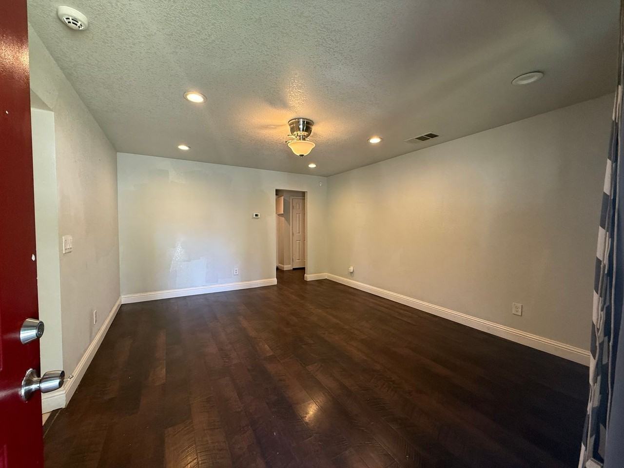 7400 Loma Verde Way - Photo 4 of 22