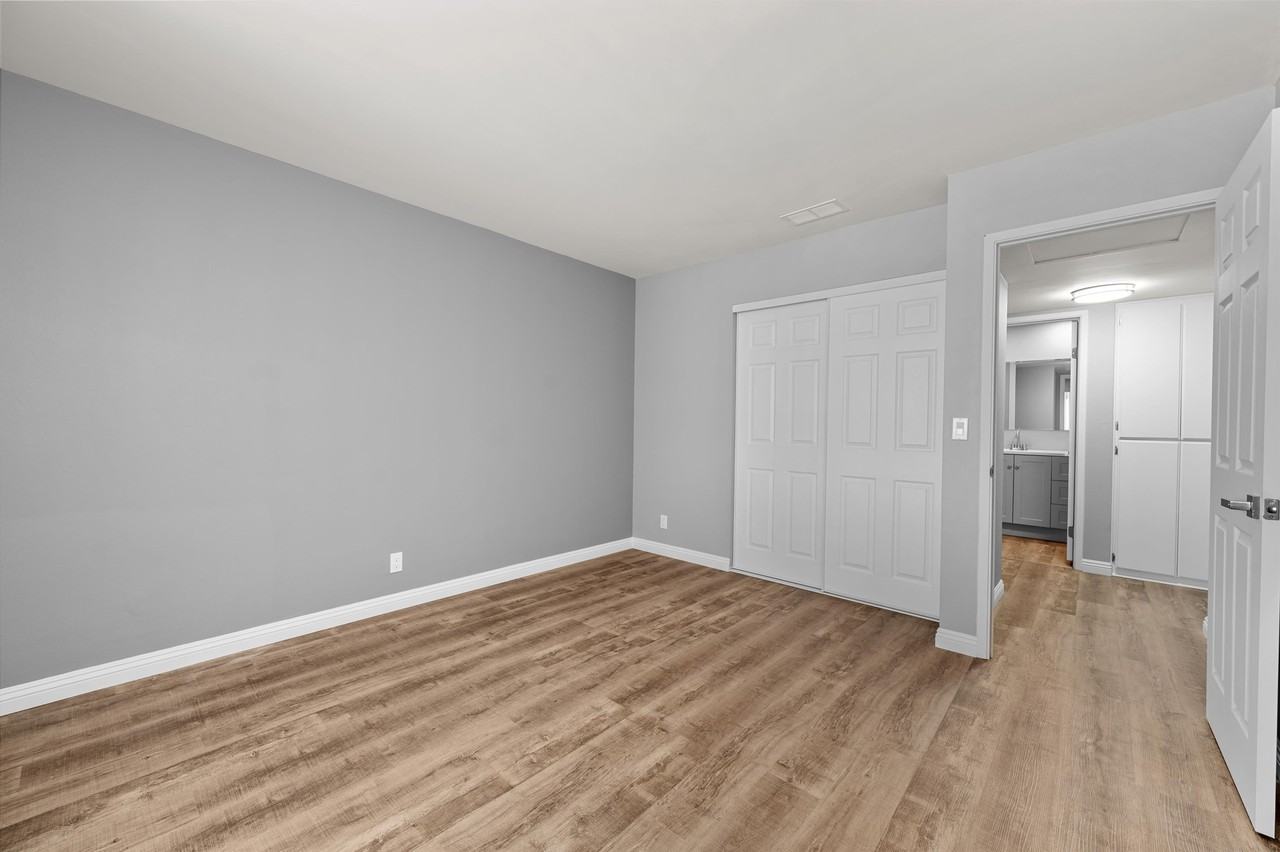 1920 Edith Dr #1 - Photo 3 of 18
