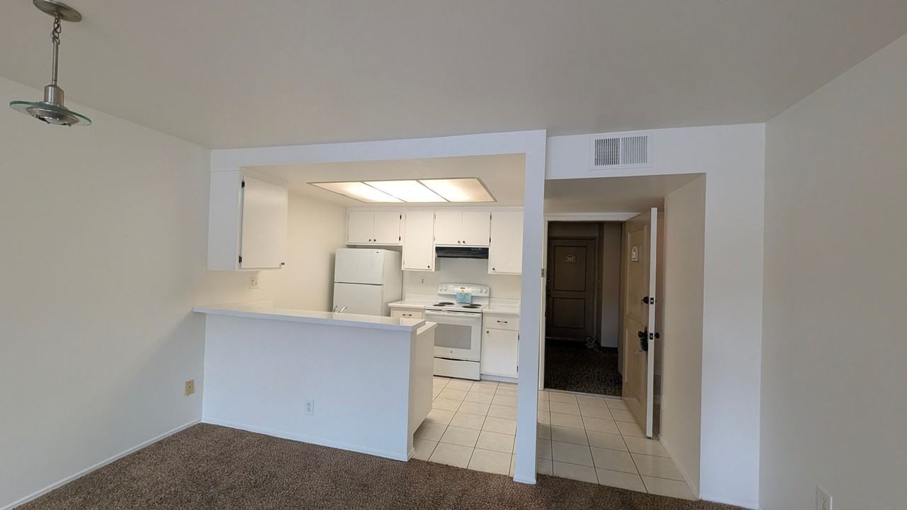 10737 San Diego Mission Rd #211 - Photo 2 of 12