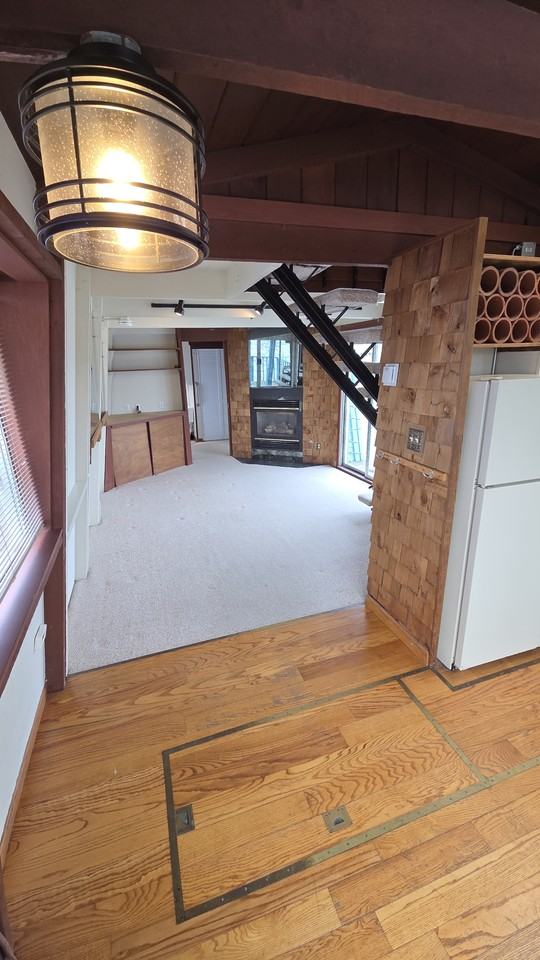 42 West Ct Pier 1 #1 - Photo 3 of 16