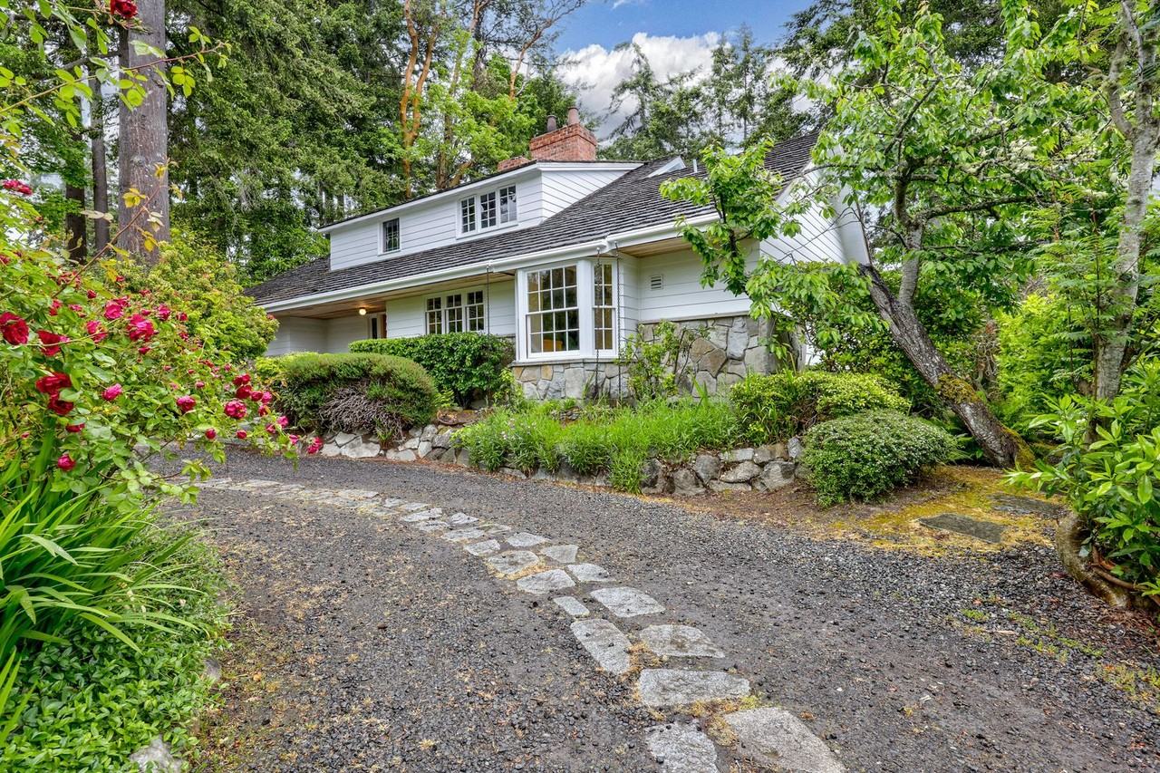 6782 Wing Point Rd Ne - Photo 7 of 50