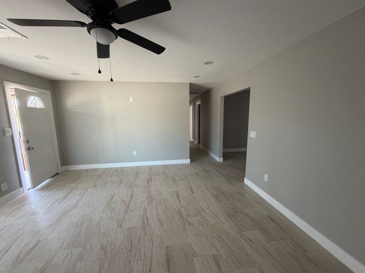 2501 W Sweetwater Ave - Photo 7 of 23