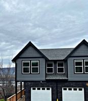 featured image of 2719 E 9th St