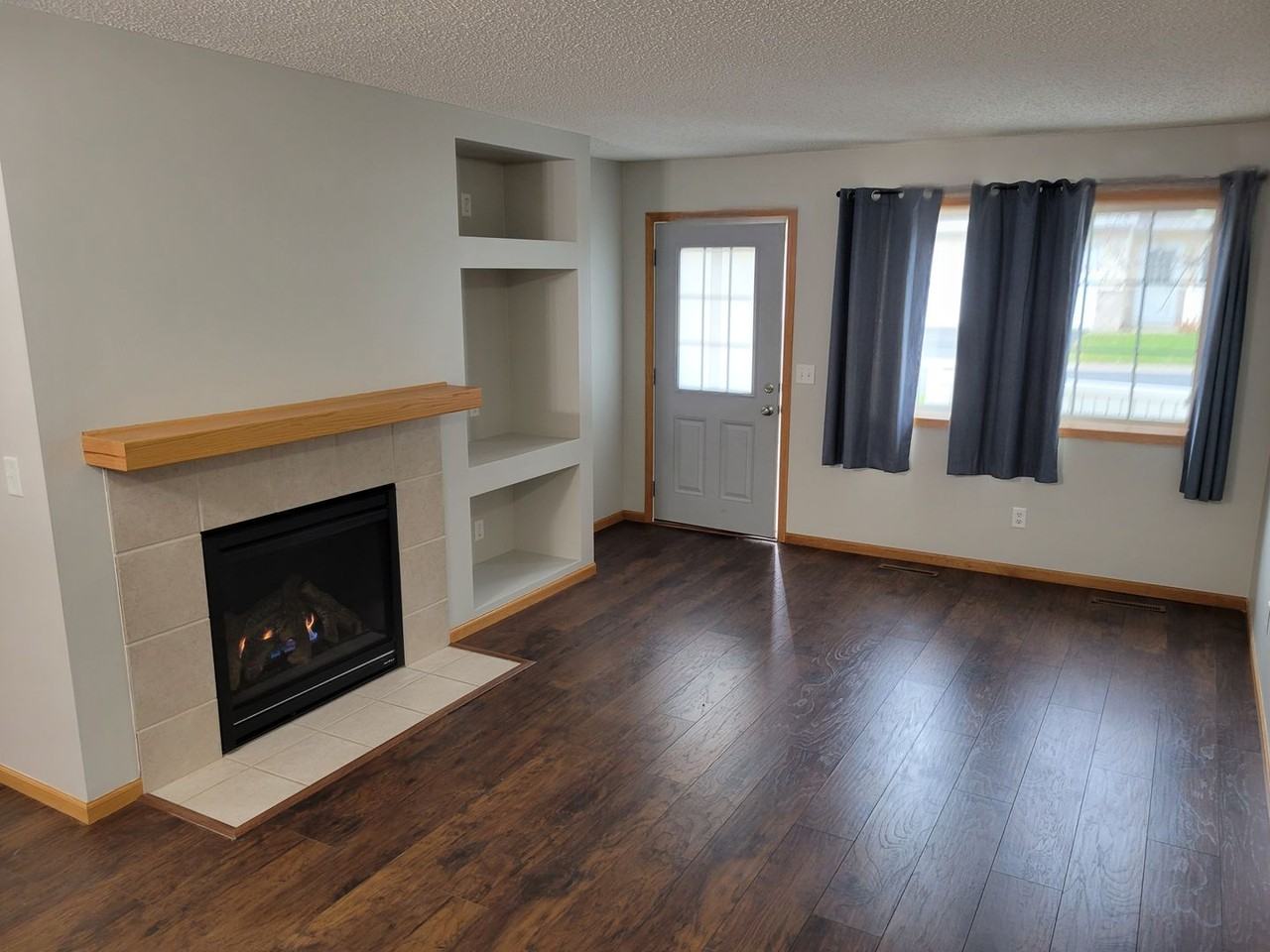 3512 Sterling Heights Dr #I - Photo 5 of 31
