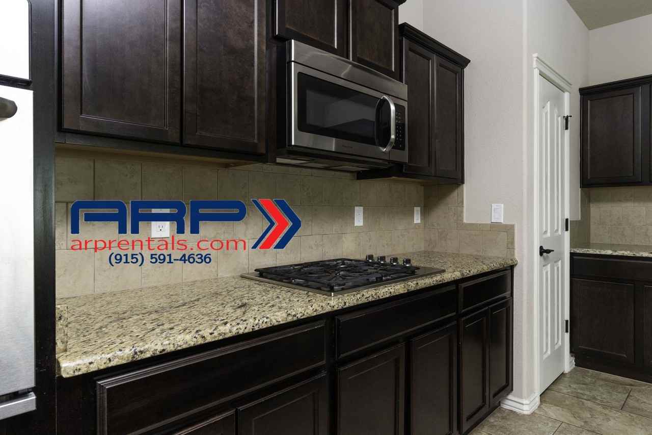 7333 Meadow Sage Dr - Photo 3 of 25
