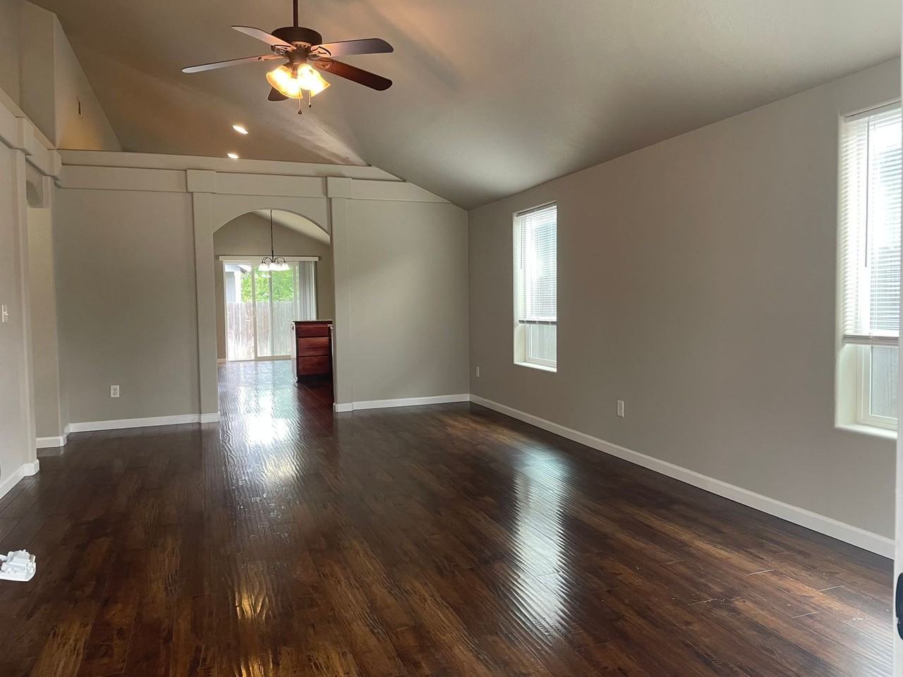 1100 Katie Mae Dr - Photo 5 of 25