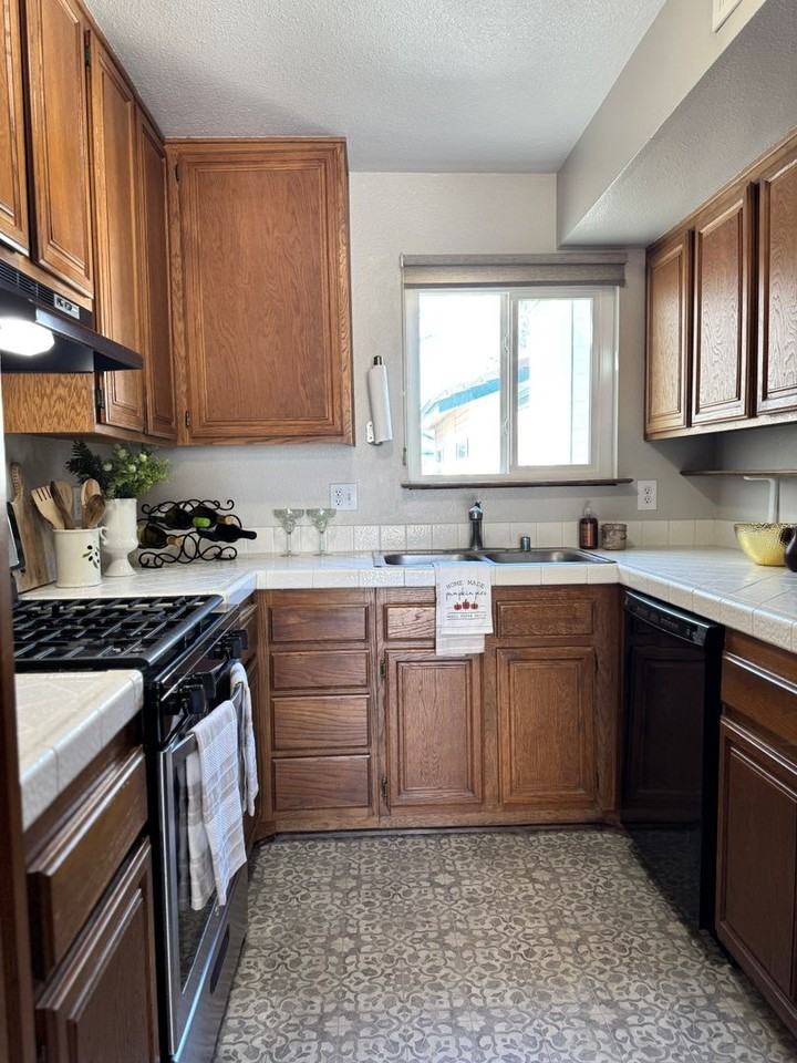 2604 Sunny Slope Dr #2 - Photo 3 of 18