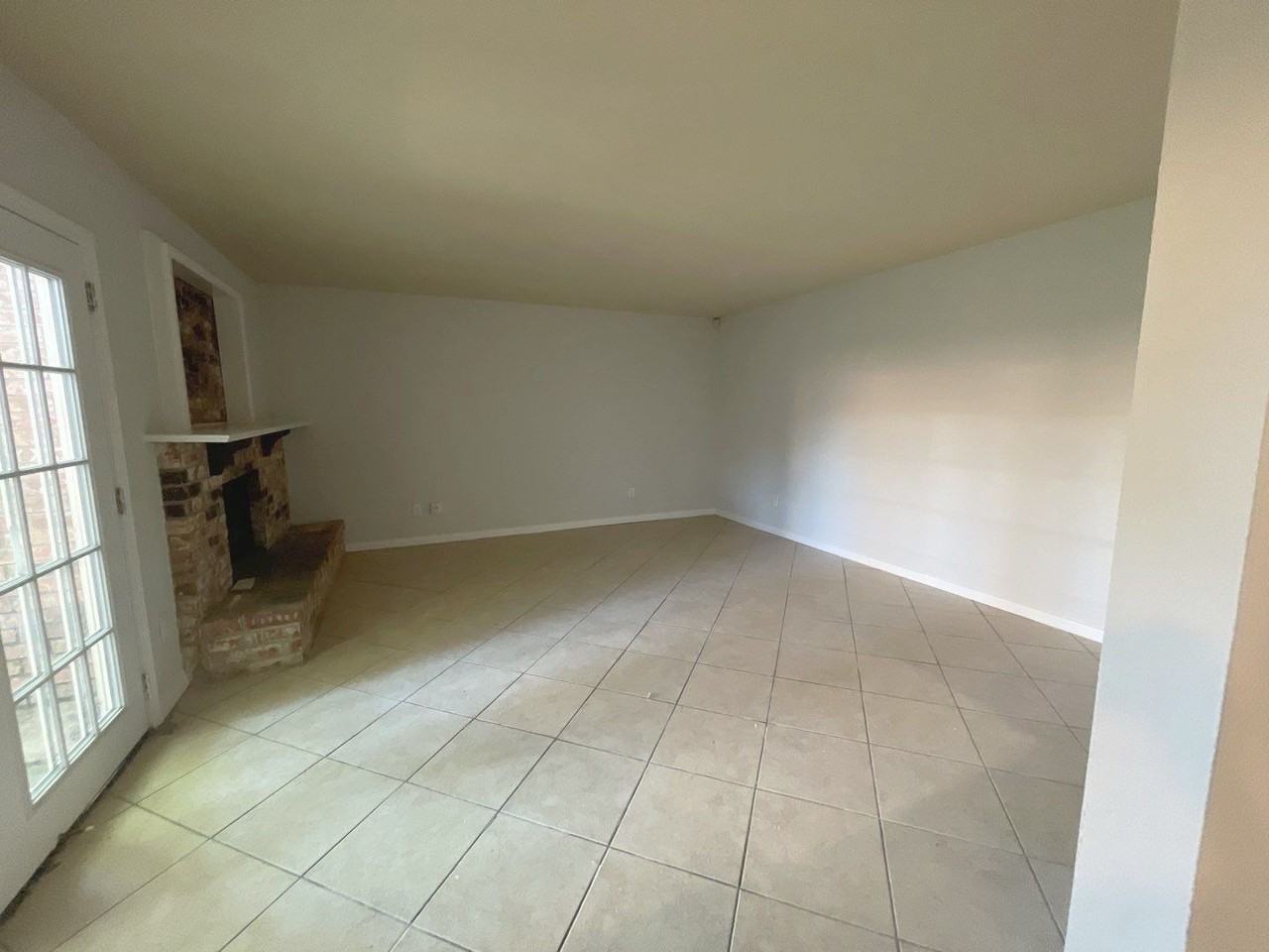 3906 Postwood Dr - Photo 3 of 25