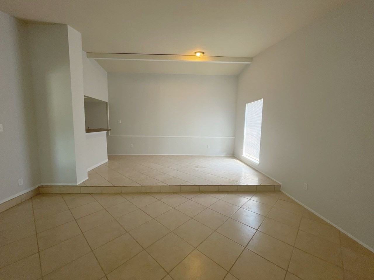 3906 Postwood Dr - Photo 7 of 25