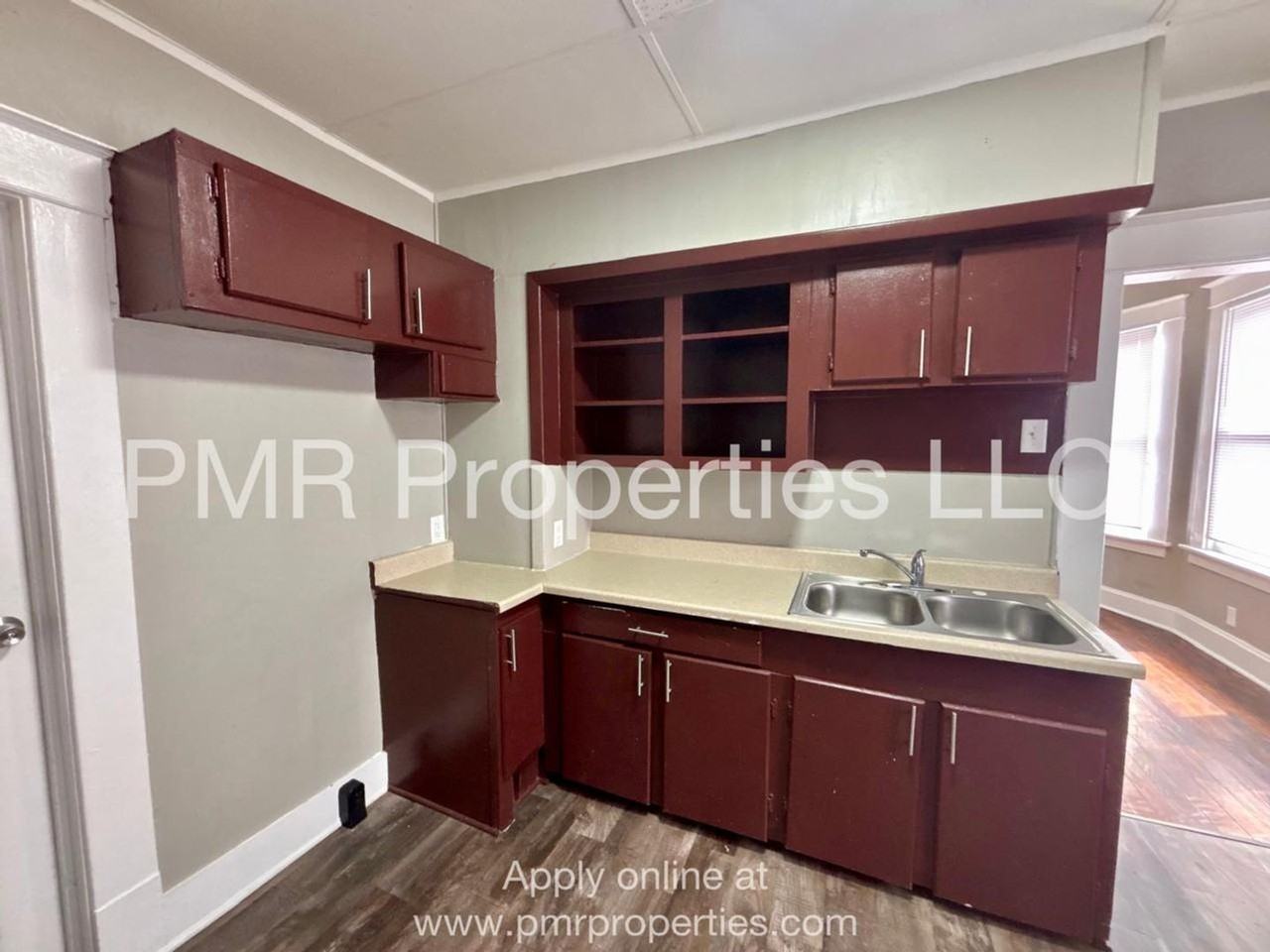 2407 Vories St - Photo 2 of 15
