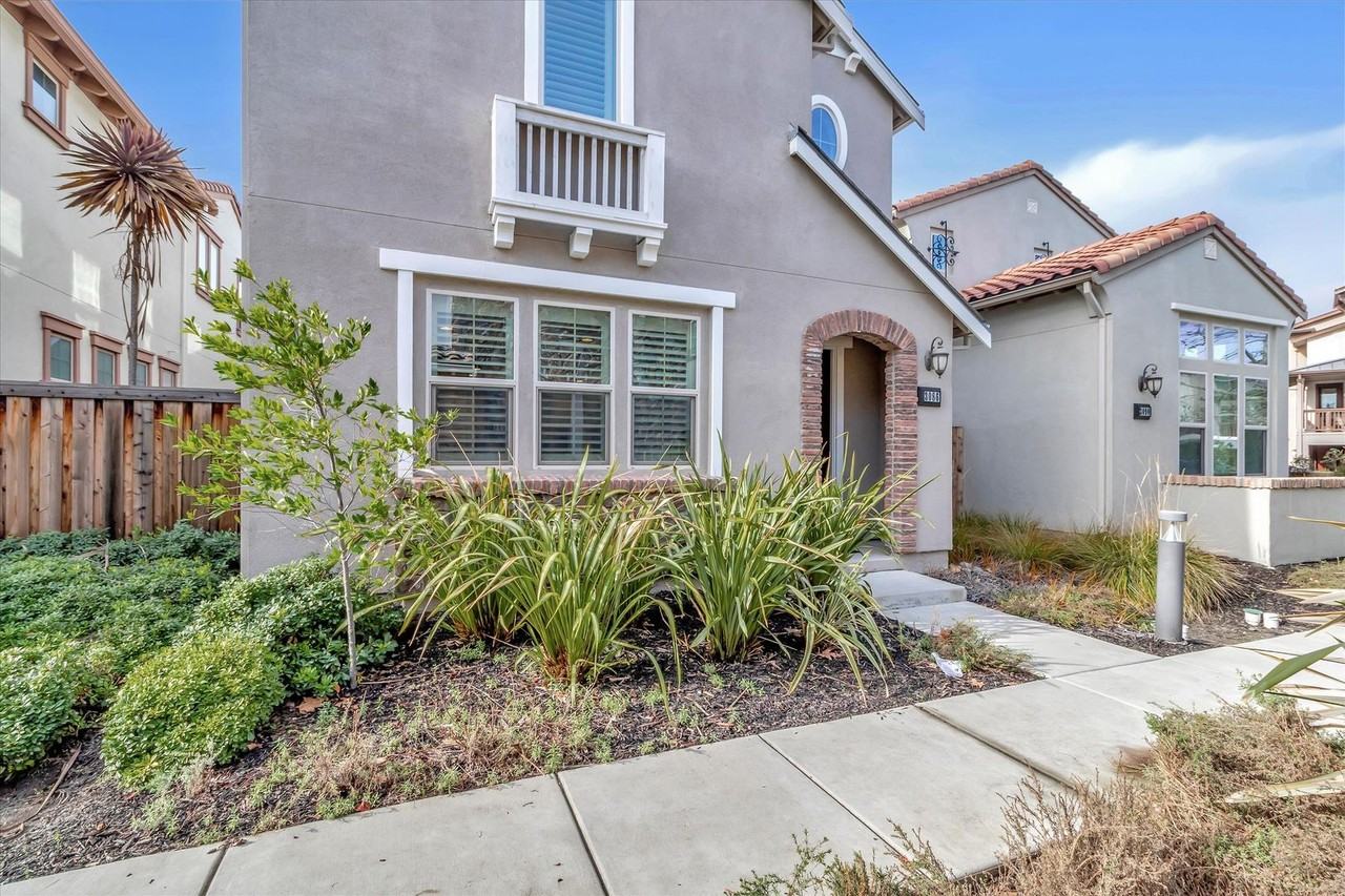 3086 Via Siena Pl - Photo 5 of 50