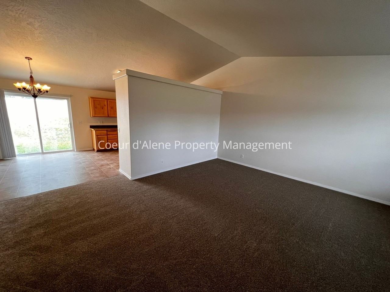 11091 N Cutlass St - Photo 3 of 19