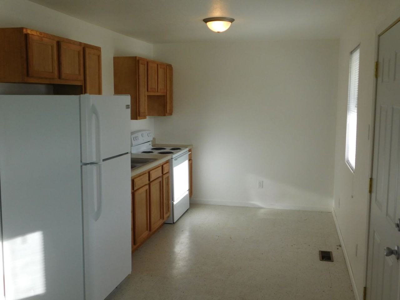 103 Bailey Mdws - Photo 2 of 16