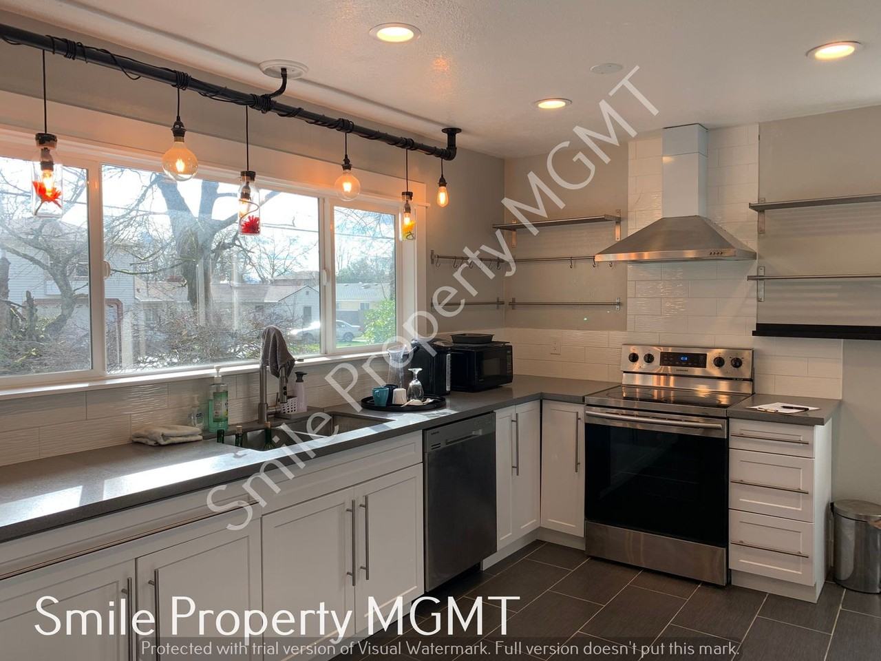 8523 Se Mill St - Photo 5 of 14