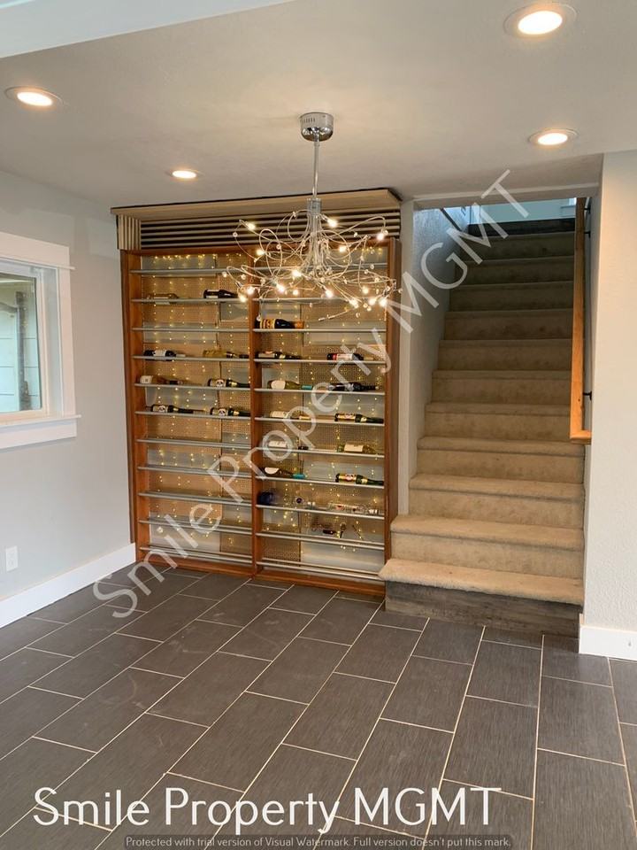 8523 Se Mill St - Photo 6 of 14