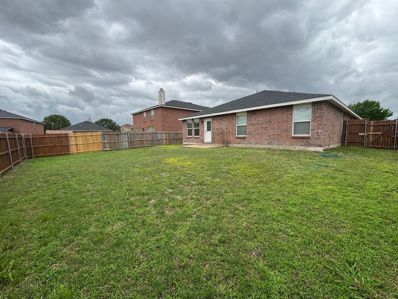 8119 Lost Canyon Trl - Photo 3 of 23
