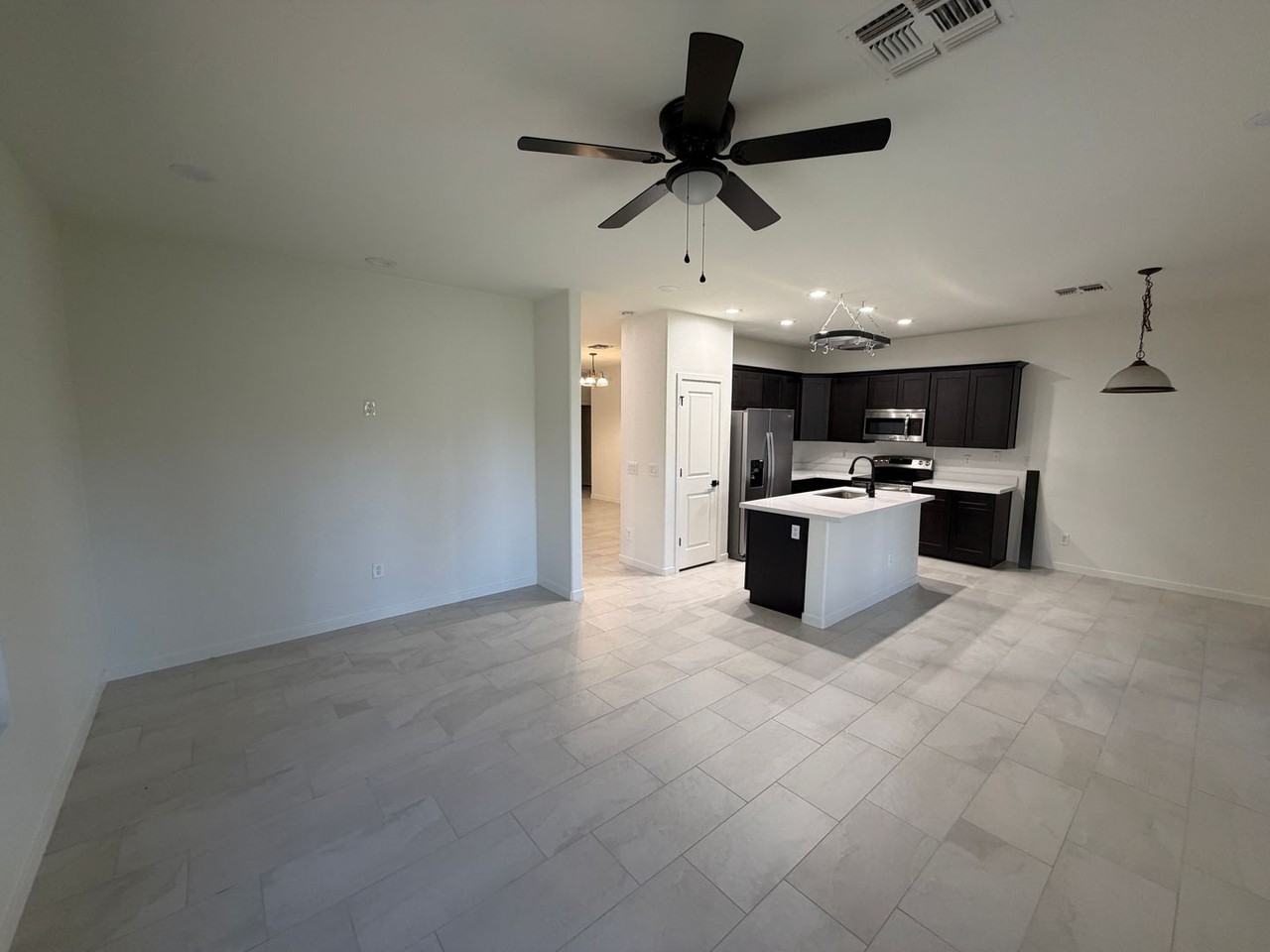 21290 N 94th Ln - Photo 6 of 41