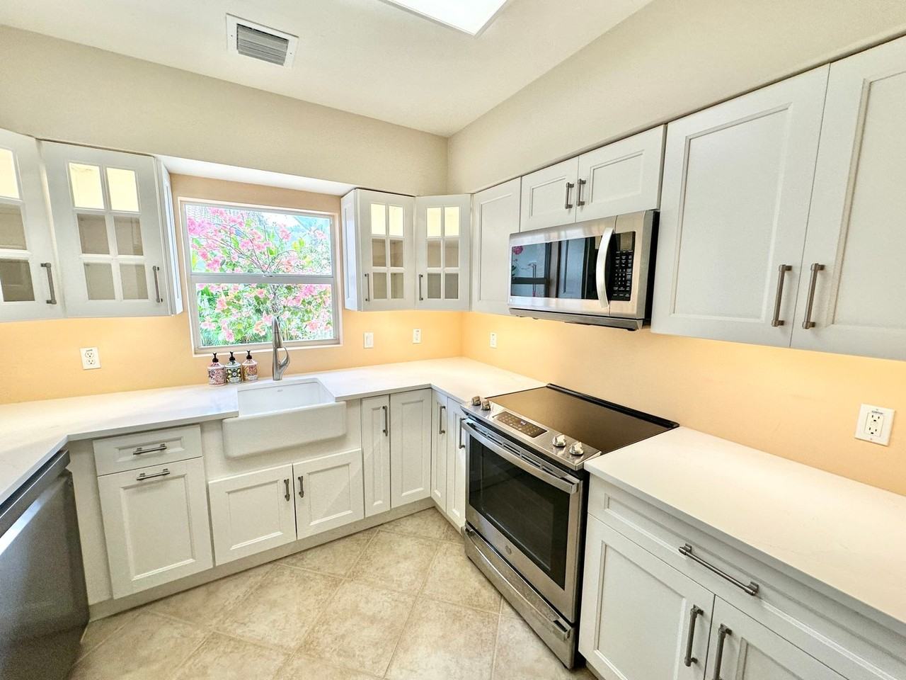 4420 Preserve Way - Photo 7 of 19
