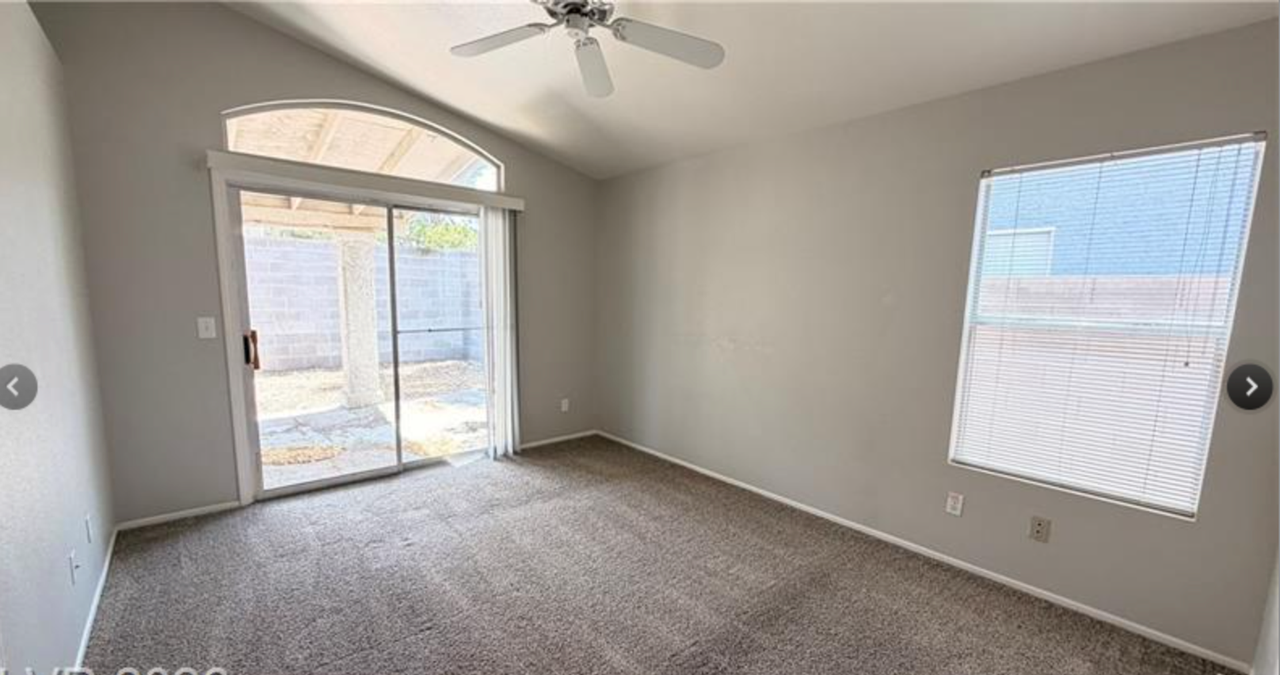 7220 Paradise Bay Dr - Photo 4 of 25