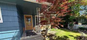 featured image of 906 Se 165th Ave