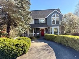 featured image of 1922 Nw New Hope Ct