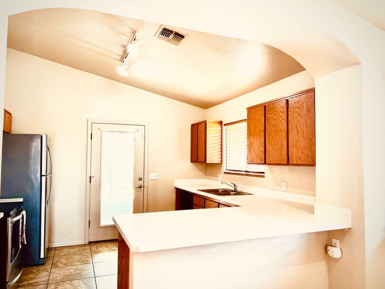 4629 Calle Chico - Photo 7 of 33