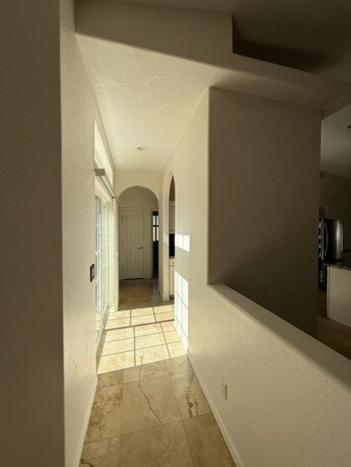 1296 S Monte Tesoro Dr - Photo 7 of 34