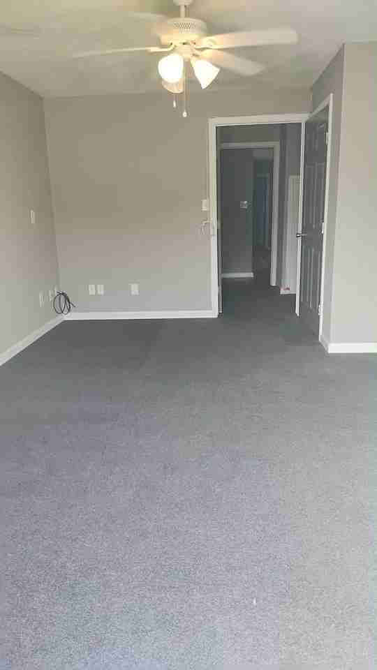 2620 Maple Ave - Photo 7 of 11