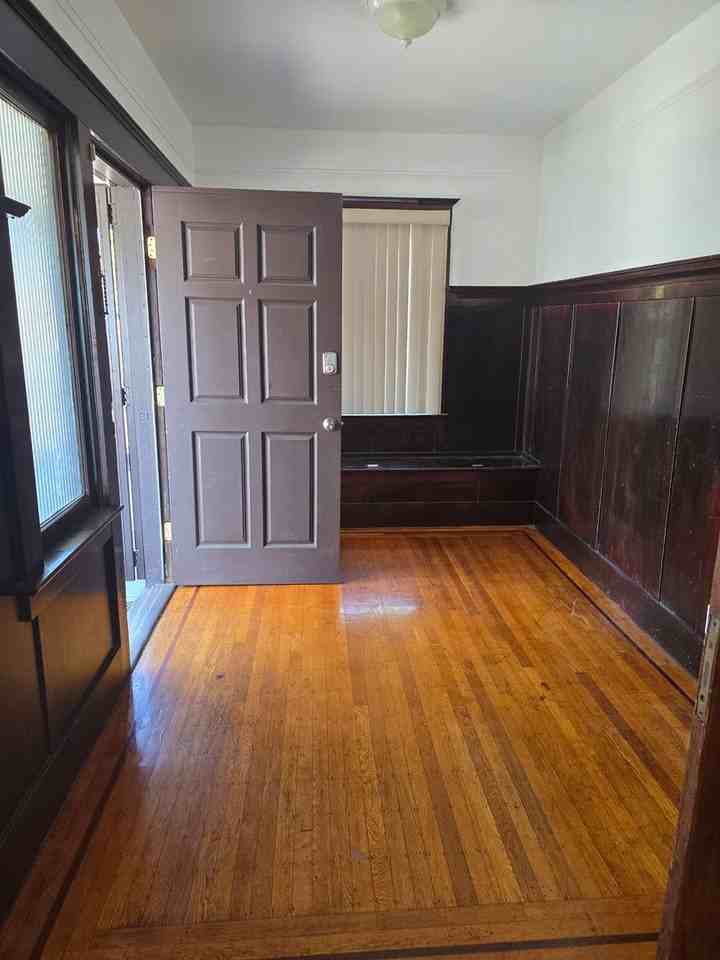 36 15th St - Photo 3 of 16