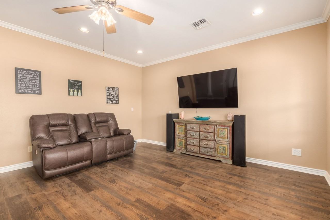 26056 S 196th St - Photo 5 of 26