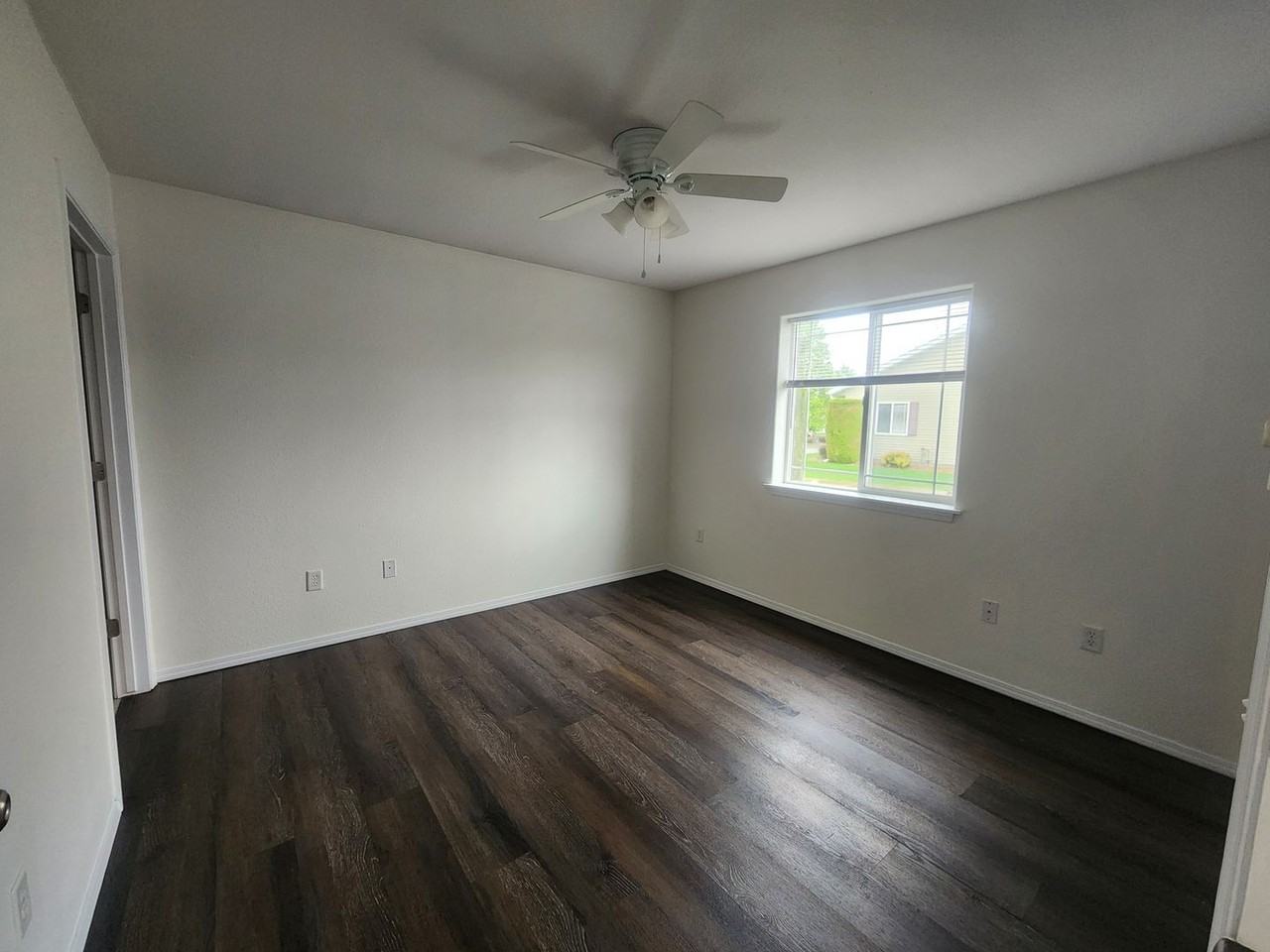 17 Diane Rd #163A - Photo 6 of 9
