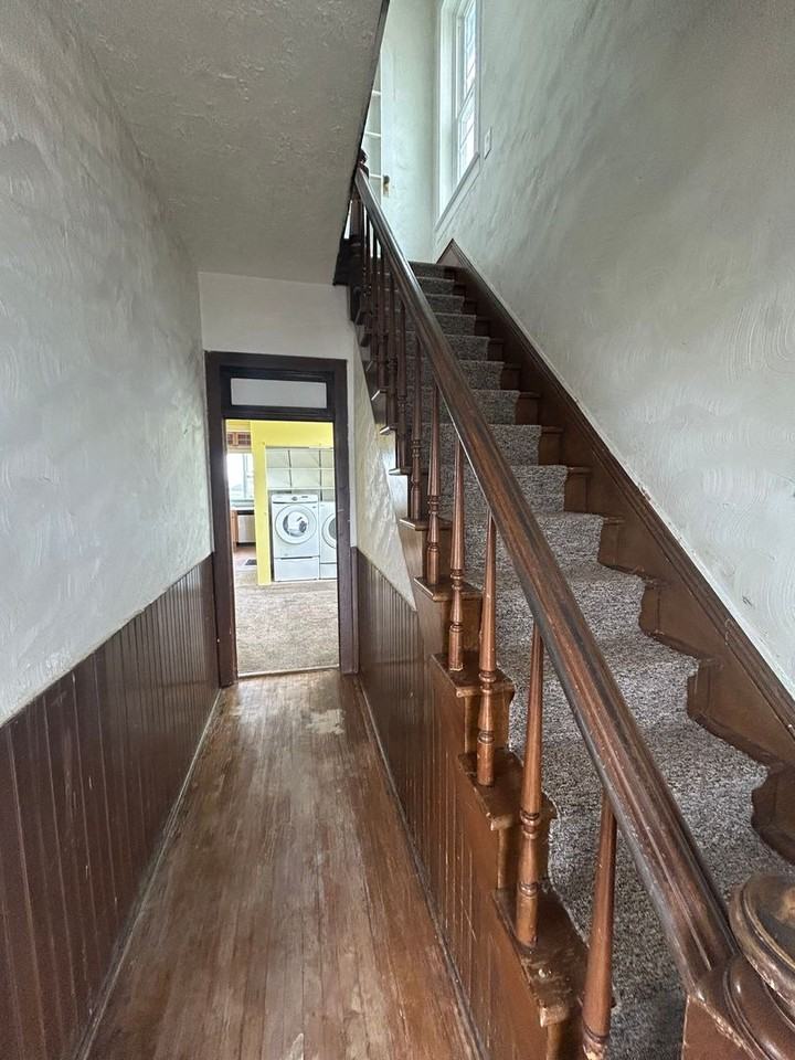 801 N Montana St - Photo 5 of 25