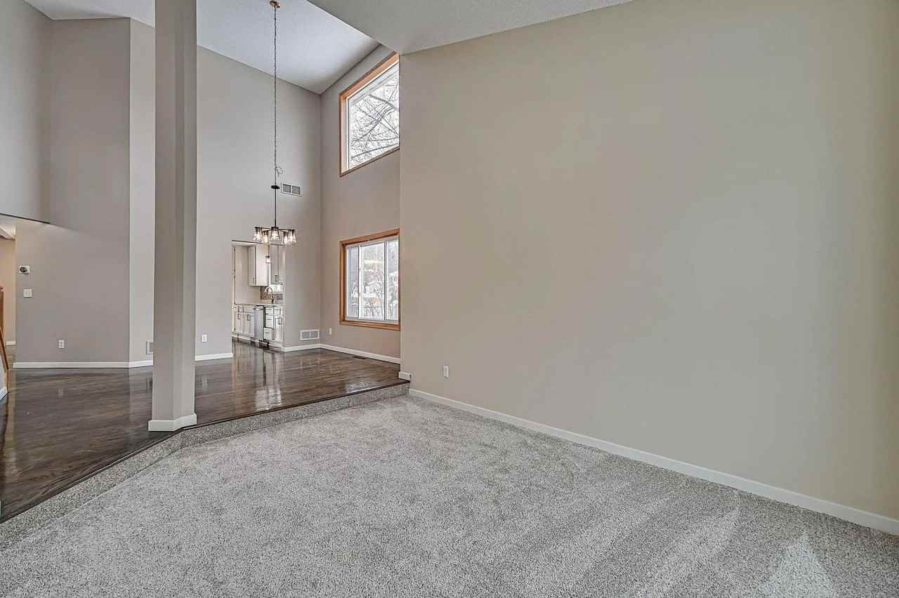 1702 Par Ln - Photo 4 of 49