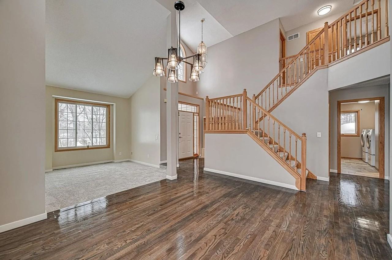 1702 Par Ln - Photo 5 of 49