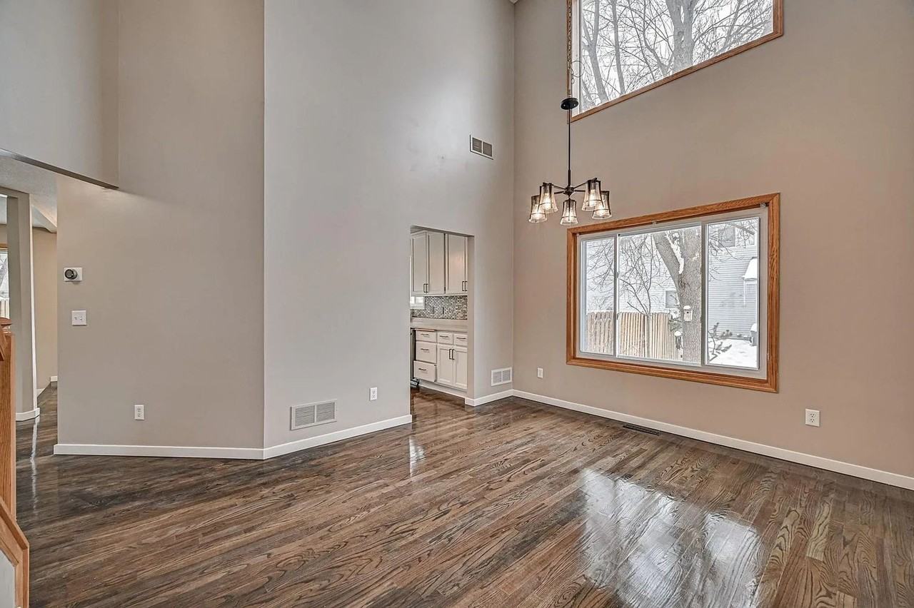 1702 Par Ln - Photo 7 of 49