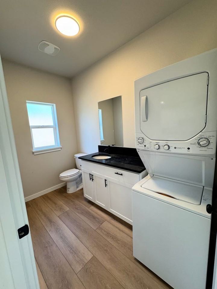 13822 Se Oatfield Rd - Photo 5 of 28