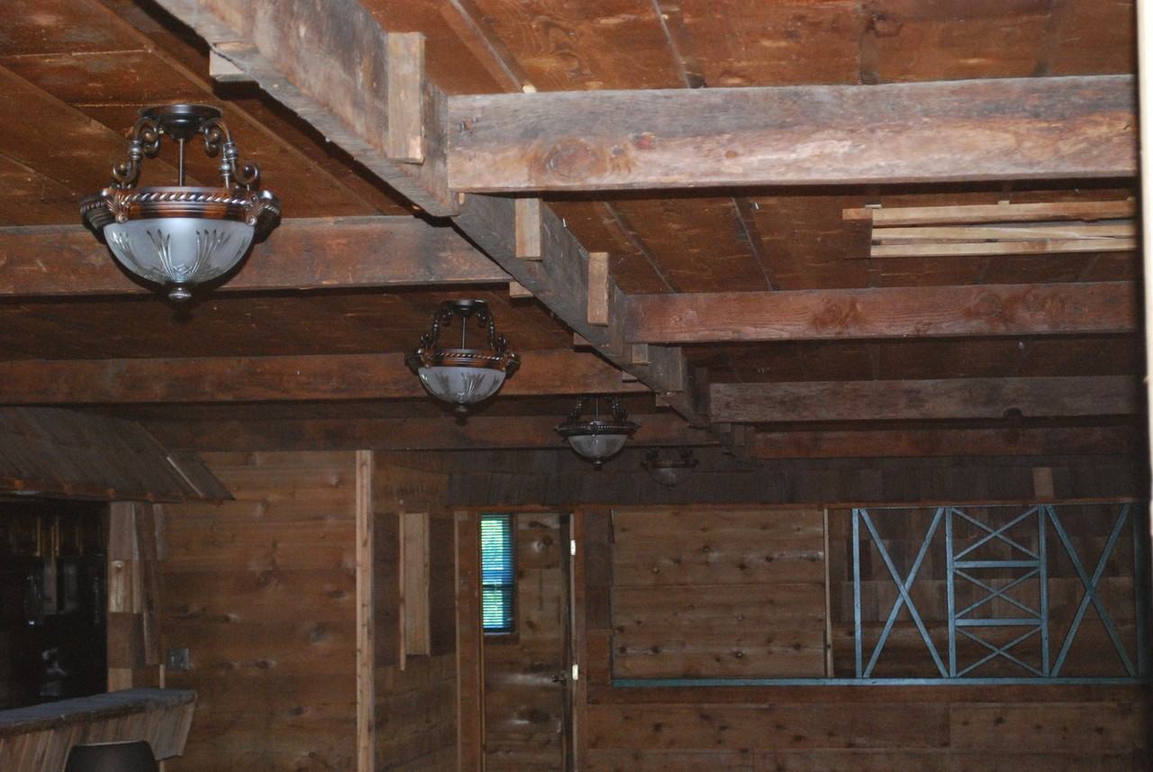 1438 E Olive St - Photo 5 of 5
