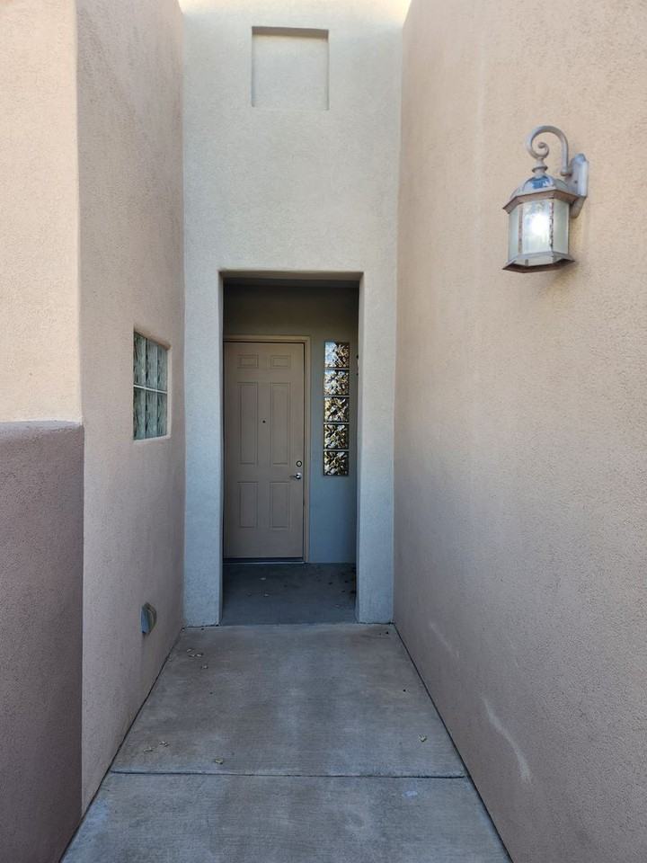 2409 Cortina Mnr - Photo 4 of 39