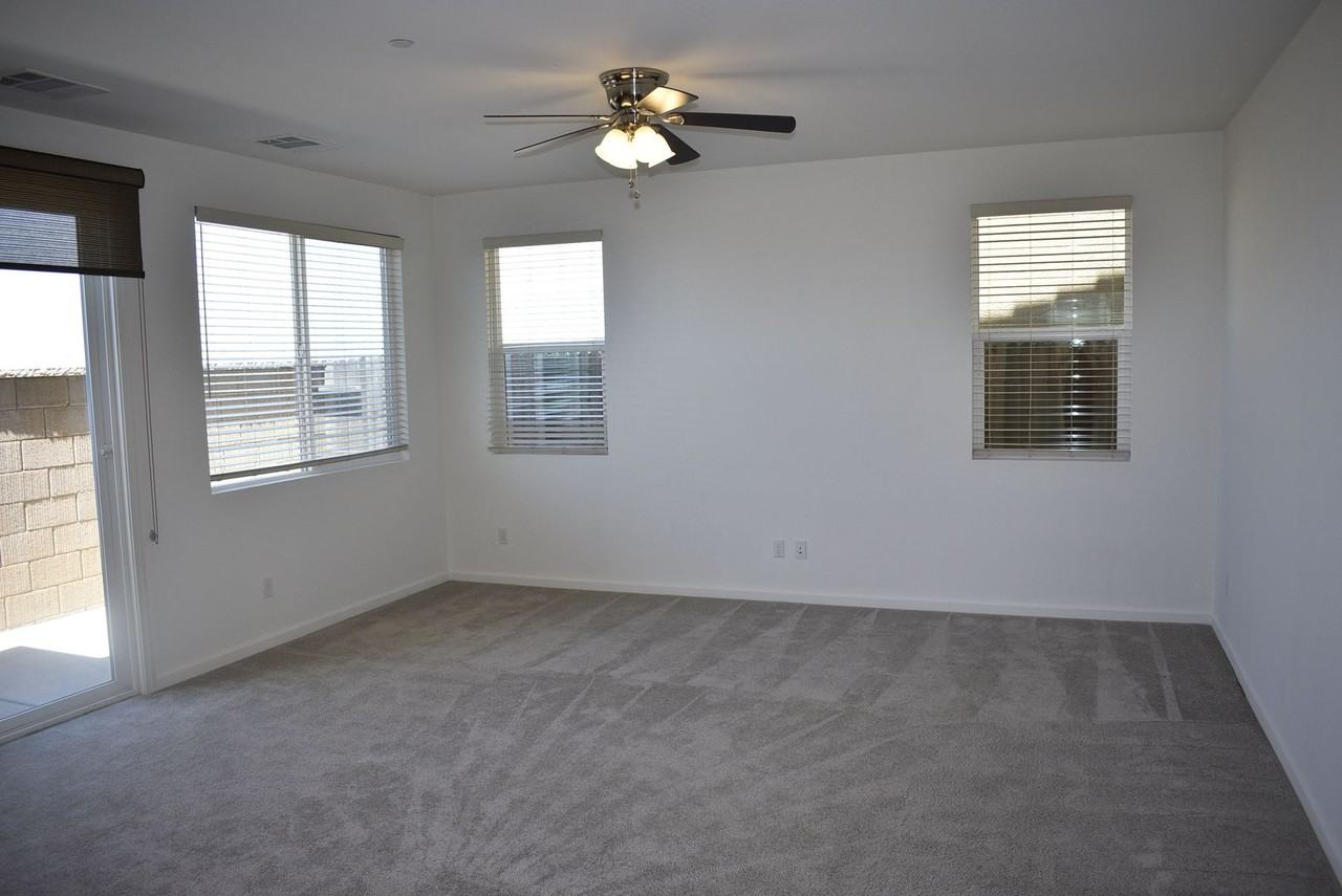 1655 Lion St - Photo 3 of 19