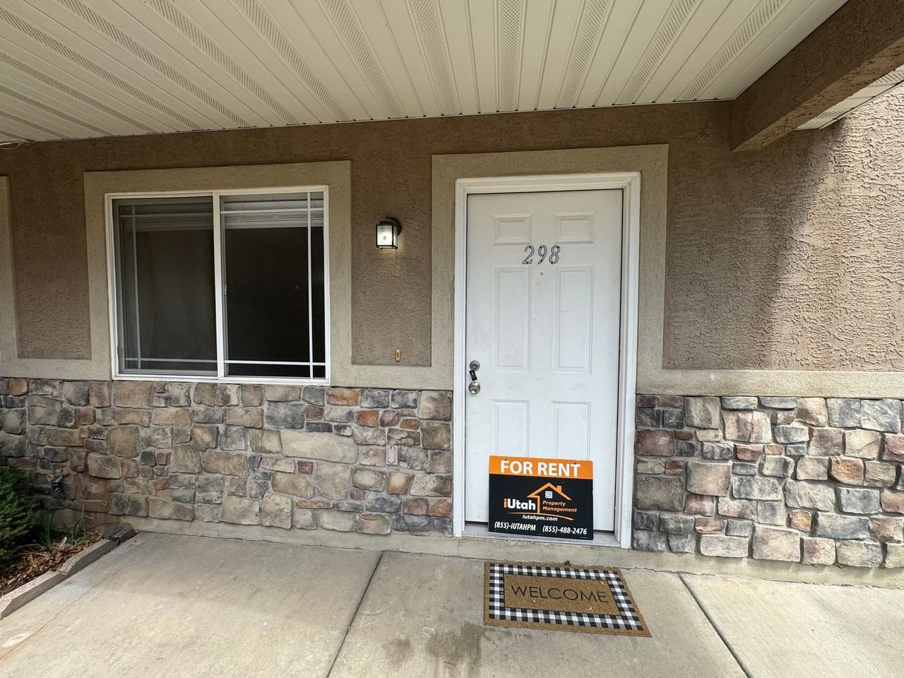 298 E 2350 N - Photo 2 of 22