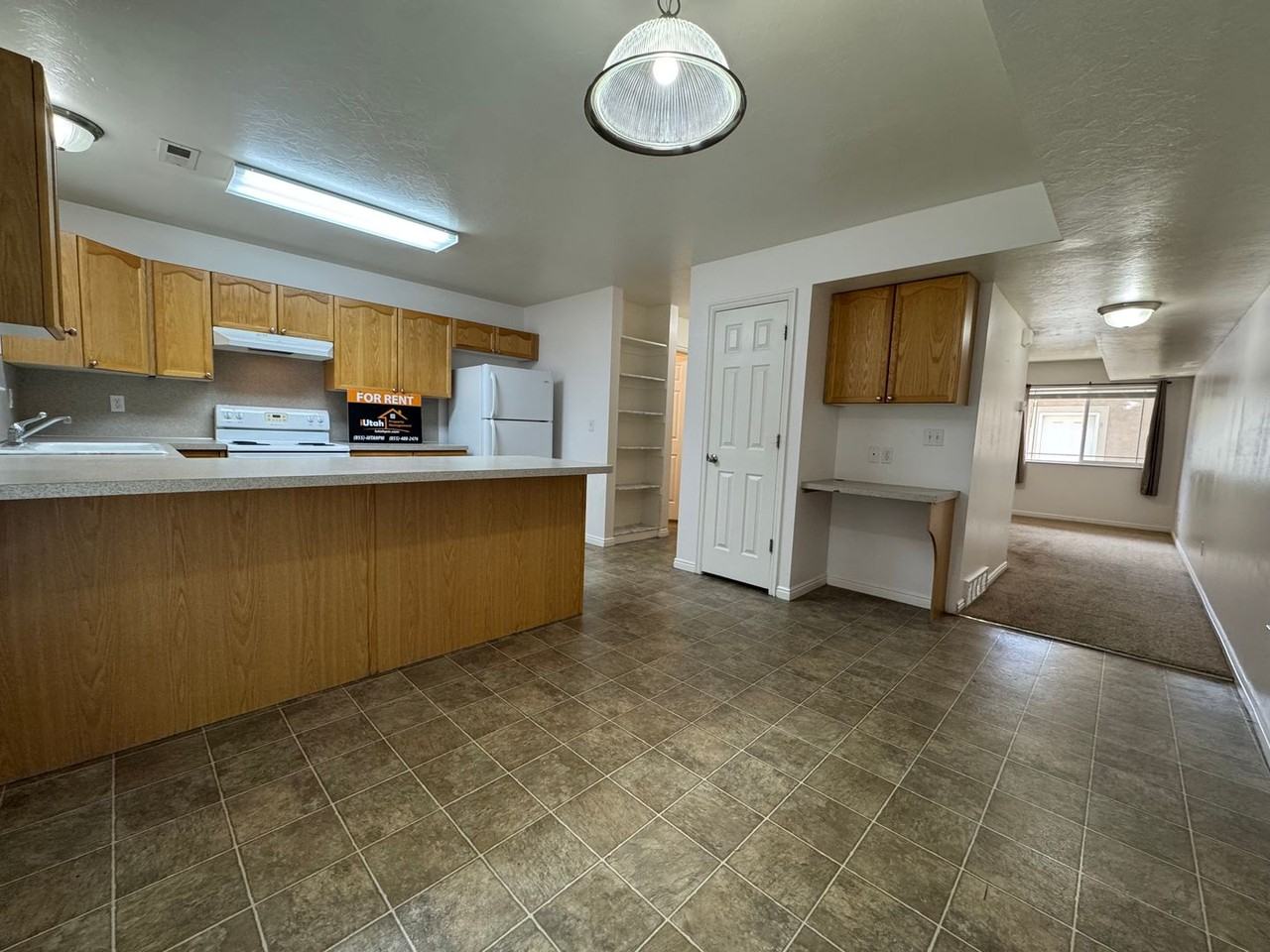 298 E 2350 N - Photo 7 of 22