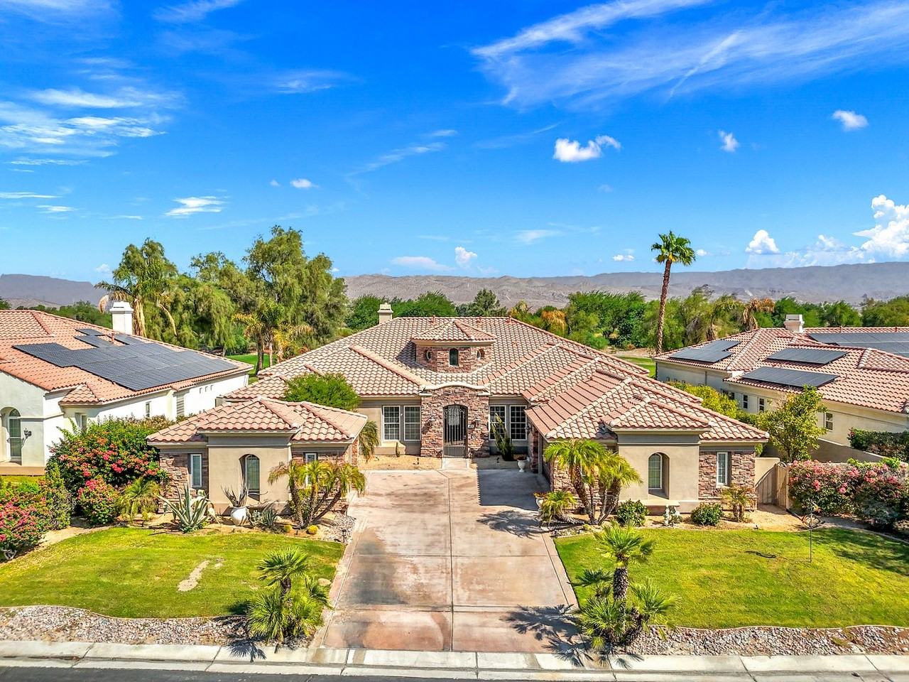 45 Vista Encantada - Photo 3 of 49
