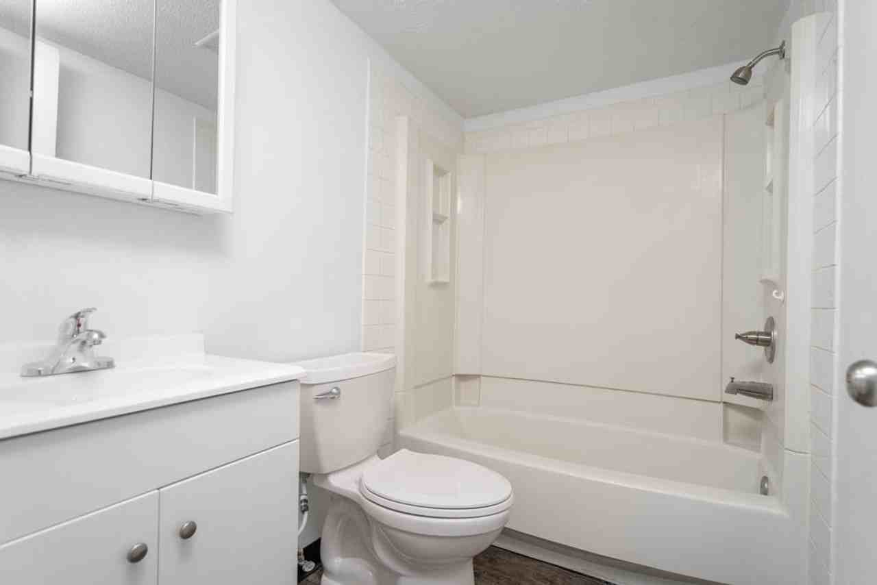 Westwood Apartments - Photo 4 of 7