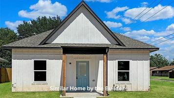 featured image of 2103 Sw Douglas Ave
