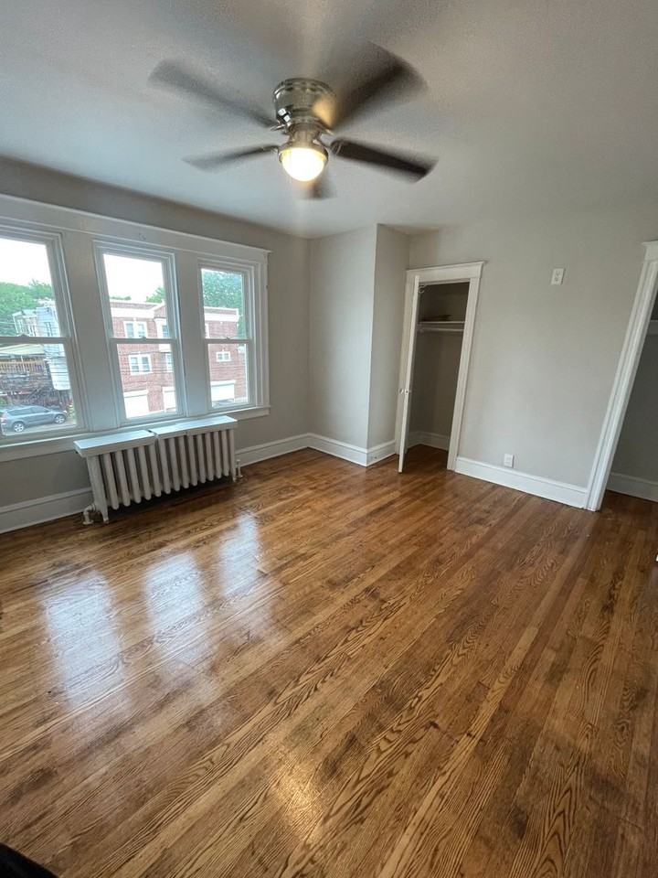 2112 N 57th St - Photo 2 of 23