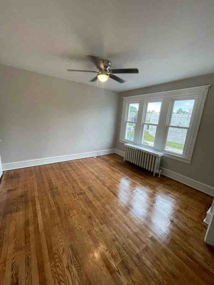 2112 N 57th St - Photo 7 of 23