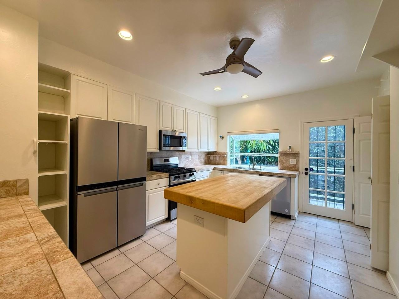 4640 Muir Ave - Photo 7 of 15