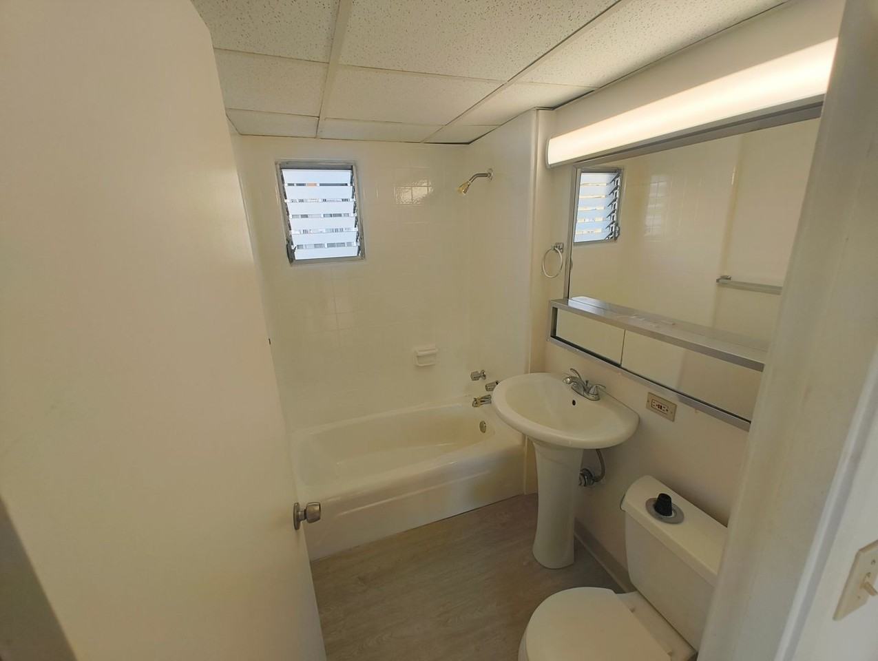 320 Ohua Ave - Photo 3 of 7